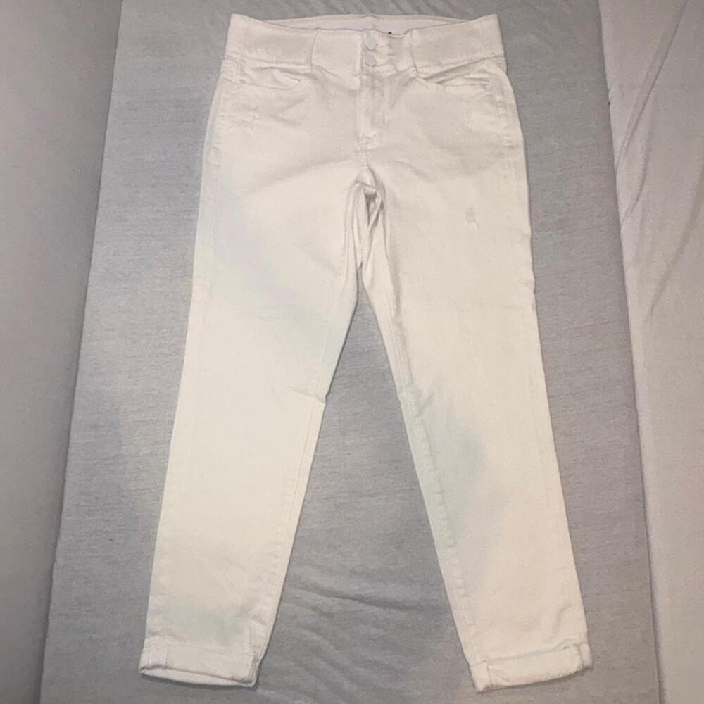 Apt 9 White high-waisted ankle skinny jeans with a clean, minimalist look sz 10